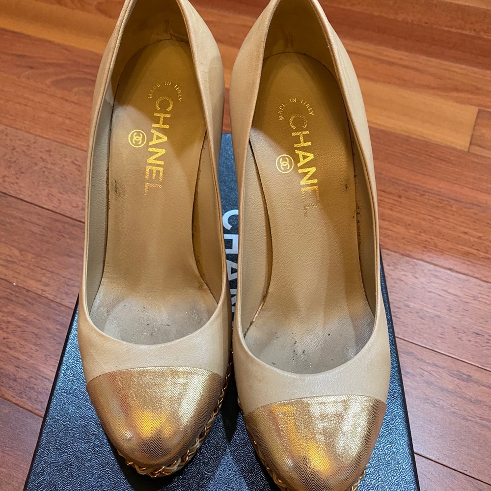 Chanel pumps - Picture 9 of 14